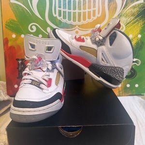 NIKE AIR JORDAN MIKE MARS 6Y